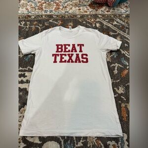 Beat Texas White Tee Women’s Size Medium